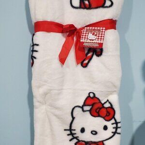 Hello Kitty Sanrio Christmas Blanket
